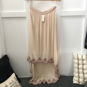 Francesca's Miami boho skirt NWT - Size Small